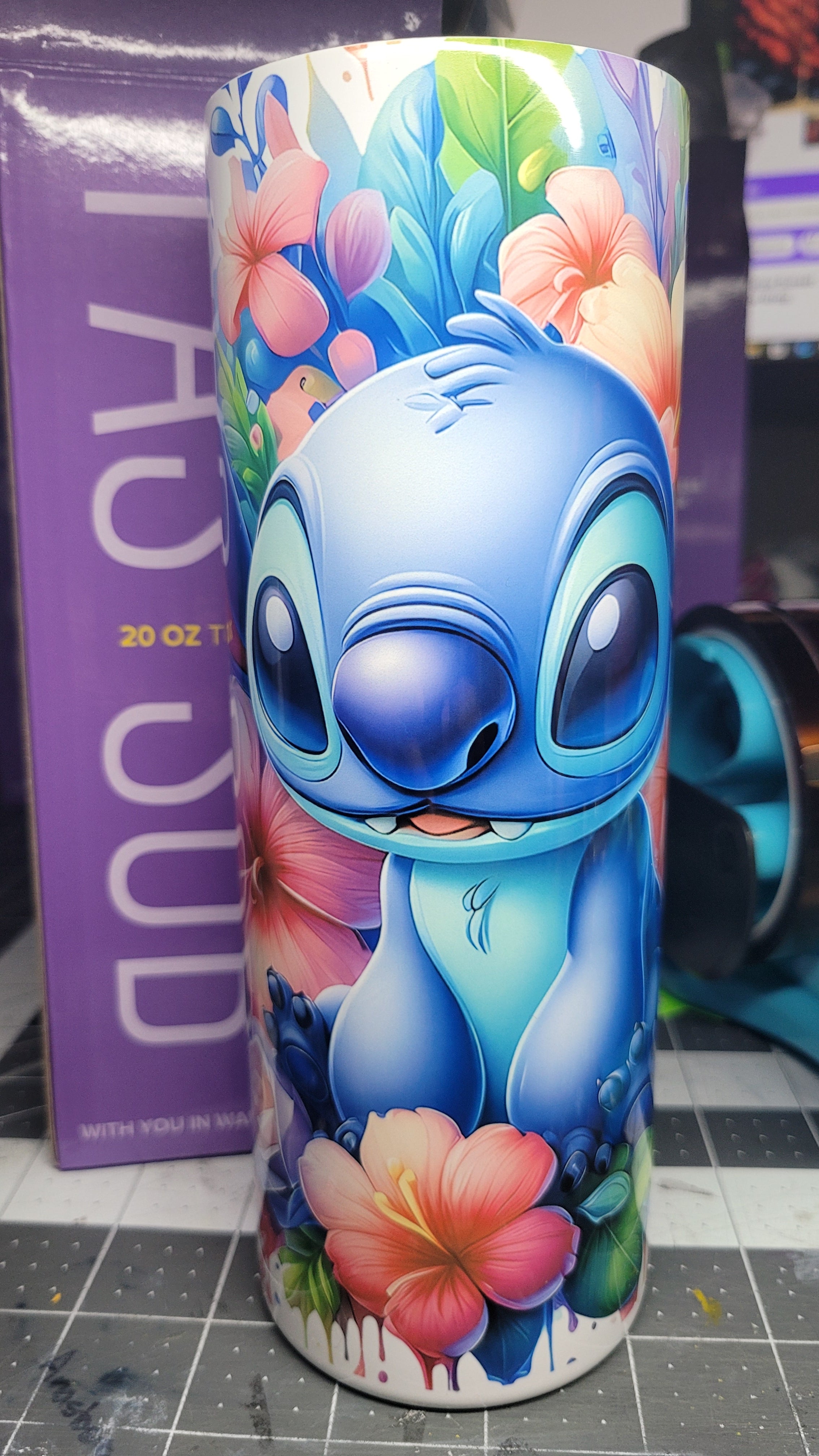 Colorful Stitch 20 oz Tumbler